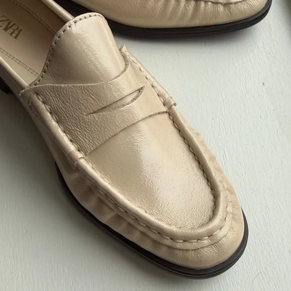 Zara Cream Leather Loafers - Picture 4 of 5